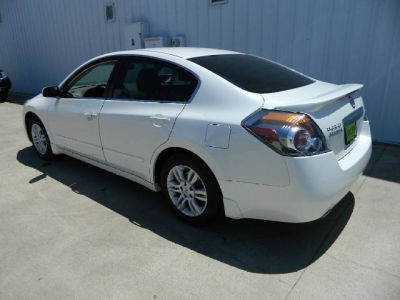 2010 Nissan Altima  2.5 S
