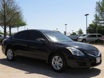 2012 Nissan Altima  2.5 S