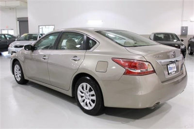 2013 Nissan Altima  S