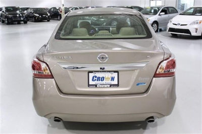 2013 Nissan Altima  S