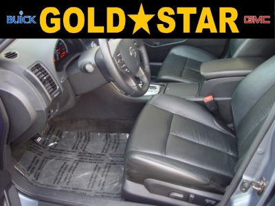 2010 Nissan Altima  2.5 S