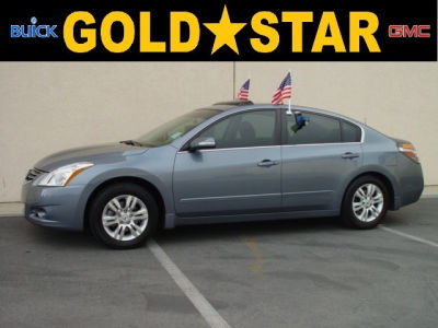 2010 Nissan Altima  2.5 S