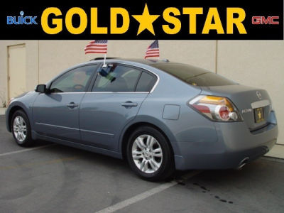 2010 Nissan Altima  2.5 S