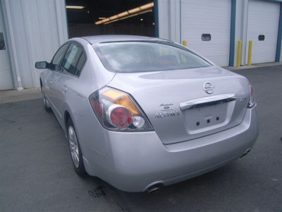 2012 Nissan Altima  2.5