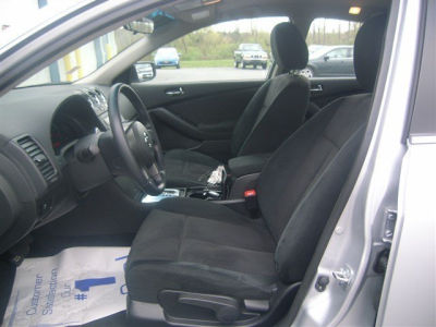 2012 Nissan Altima  2.5