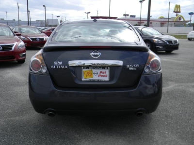 2012 Nissan Altima  3.5 SR