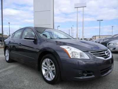 2012 Nissan Altima  3.5 SR