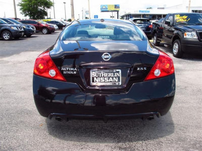2010 Nissan Altima  2.5 S
