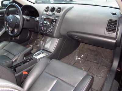 2010 Nissan Altima  2.5 S