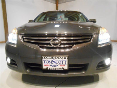2011 Nissan Altima  3.5 SR