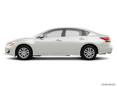2013 Nissan Altima  2.5 S