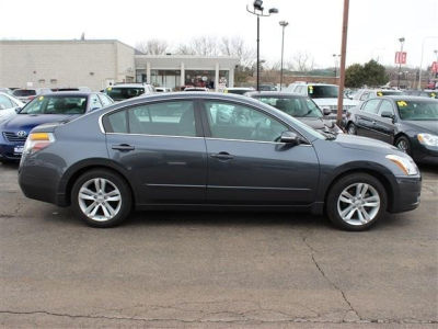 2012 Nissan Altima  3.5 SR