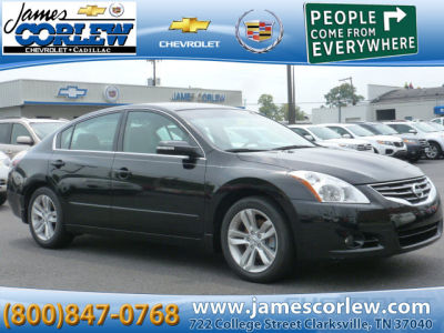 2011 Nissan Altima  3.5 SR