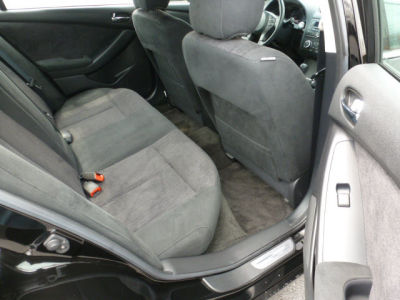 2011 Nissan Altima  3.5 SR