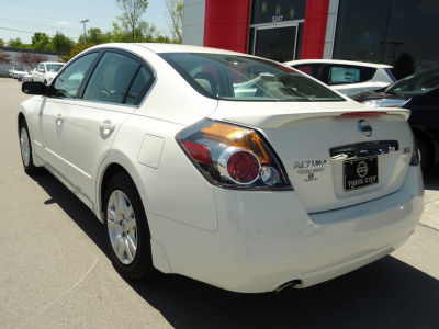 2012 Nissan Altima  2.5 S