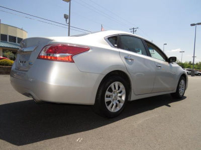 2013 Nissan Altima  2.5 SV