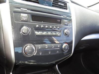 2013 Nissan Altima  2.5 SV