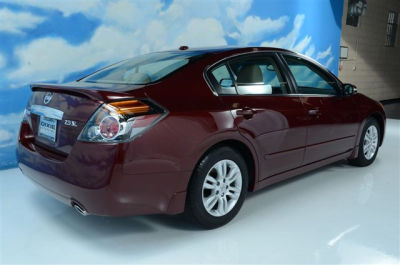 2010 Nissan Altima  2.5 SL
