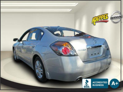 2010 Nissan Altima  2.5 SL