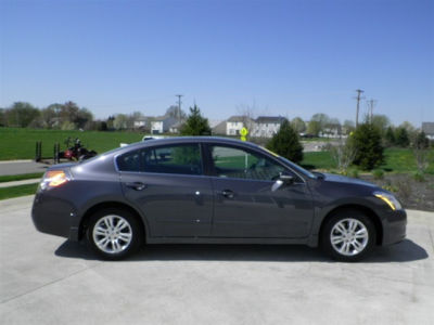 2010 Nissan Altima  2.5 SL