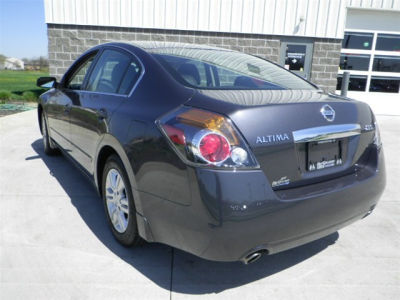 2010 Nissan Altima  2.5 SL