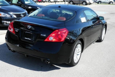 2010 Nissan Altima  2.5 S