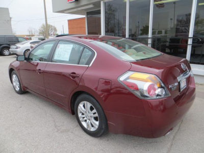 2010 Nissan Altima  2.5 SL
