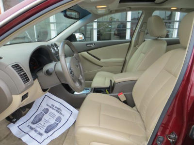 2010 Nissan Altima  2.5 SL