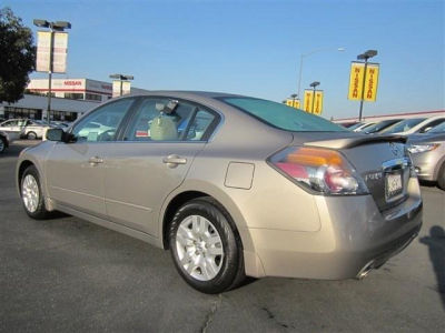 2012 Nissan Altima  2.5