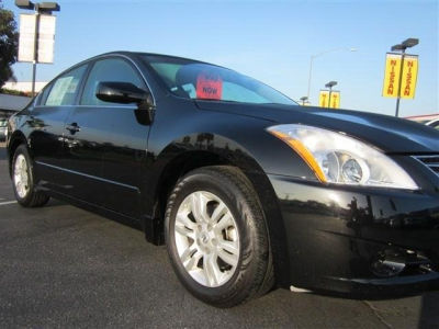 2012 Nissan Altima  2.5 S
