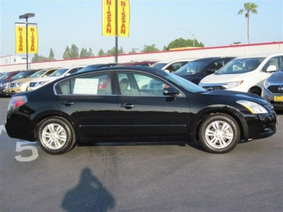 2012 Nissan Altima  2.5 S