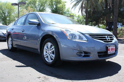 2012 Nissan Altima  2.5 S