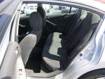 2012 Nissan Altima  2.5 S