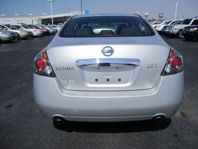 2012 Nissan Altima  2.5 S