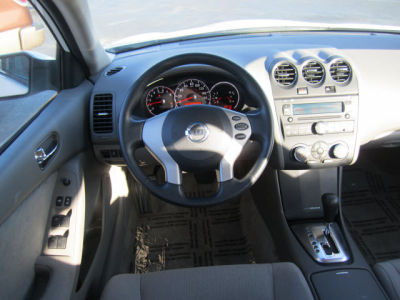 2012 Nissan Altima  2.5 S