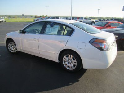 2012 Nissan Altima  2.5 S