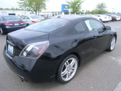 2008 Nissan Altima  3.5 SE