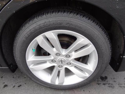 2010 Nissan Altima  3.5 SR