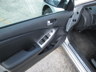 2010 Nissan Altima  2.5 S