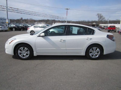 2010 Nissan Altima  2.5 SL