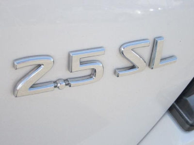 2010 Nissan Altima  2.5 SL