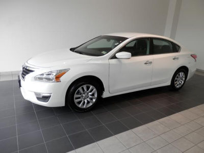2013 Nissan Altima  S