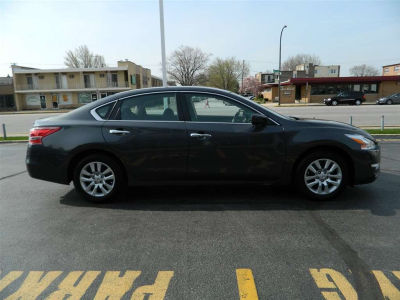 2013 Nissan Altima  2.5 S