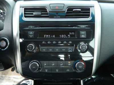 2013 Nissan Altima  2.5 S