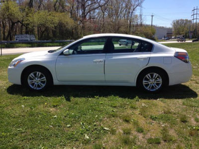 2012 Nissan Altima  2.5 S
