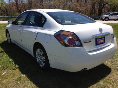 2012 Nissan Altima  2.5 S