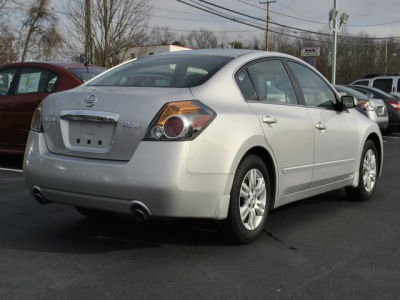 2011 Nissan Altima  2.5 SL