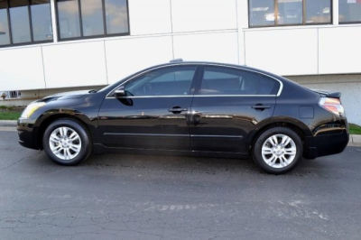 2010 Nissan Altima  2.5