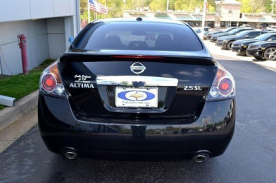 2010 Nissan Altima  2.5