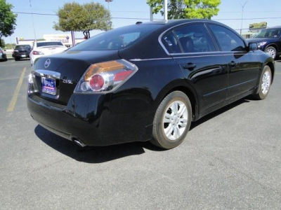 2011 Nissan Altima  2.5 SL